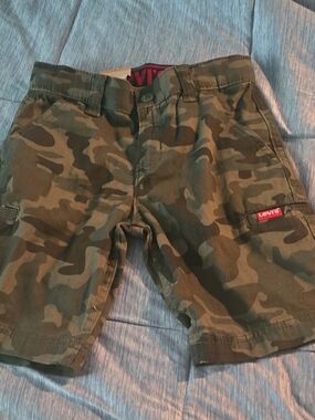 Levi's Boys Olive Green Camo Cargo Shorts